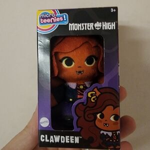 Micro Teenies! Monster High | Clawdeen Wolf